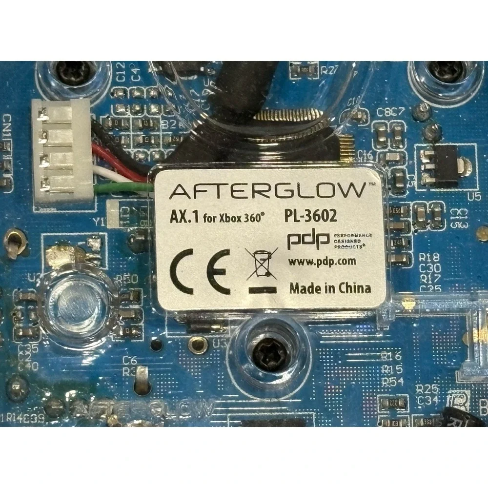 Microsoft Xbox 360 clear Afterglow PL 3702 Wired Controller